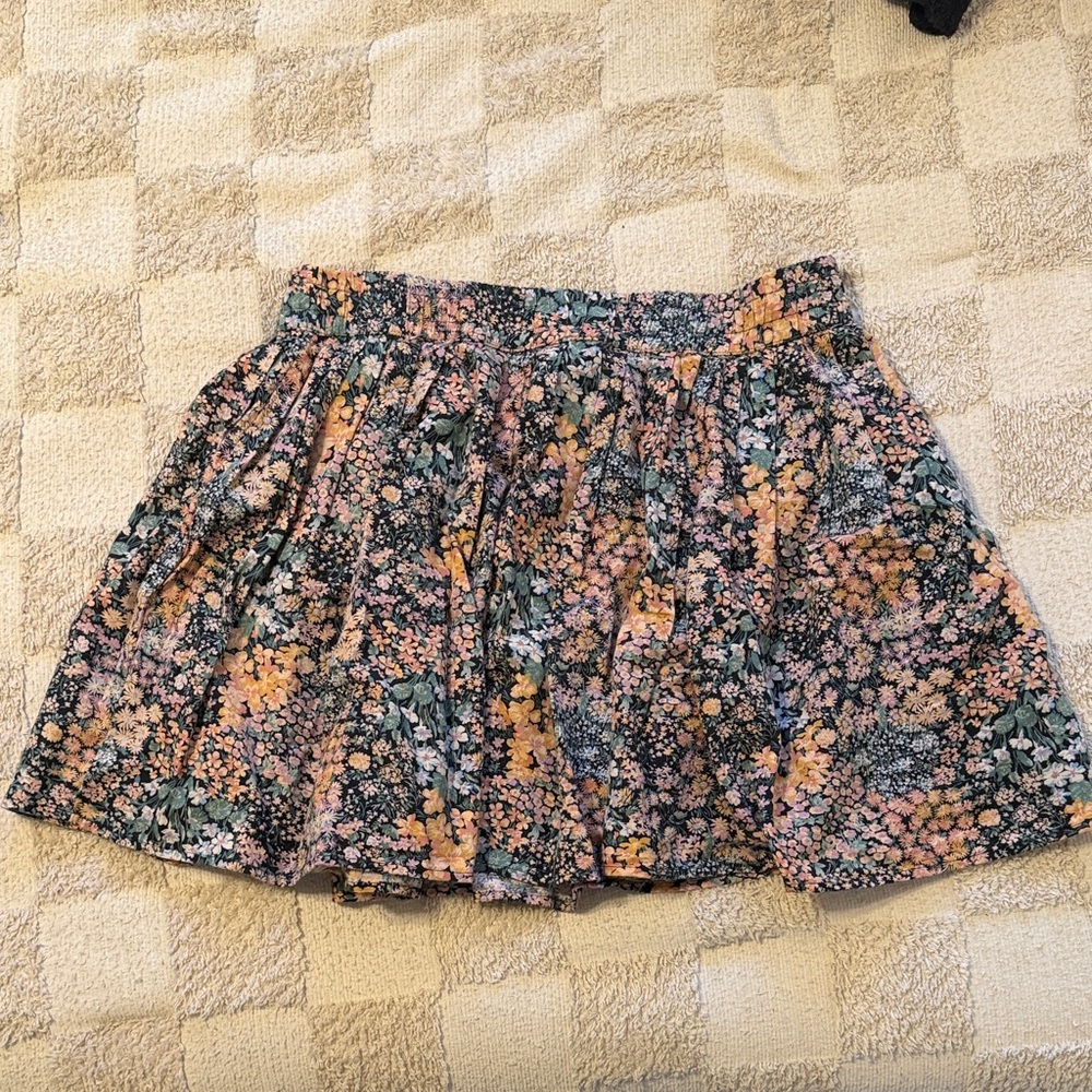 American Eagle Outfitters Multicolor Floral A-Line Skirt